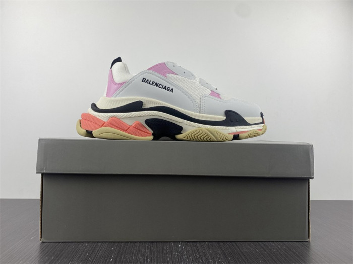 blc* triple s trainer
