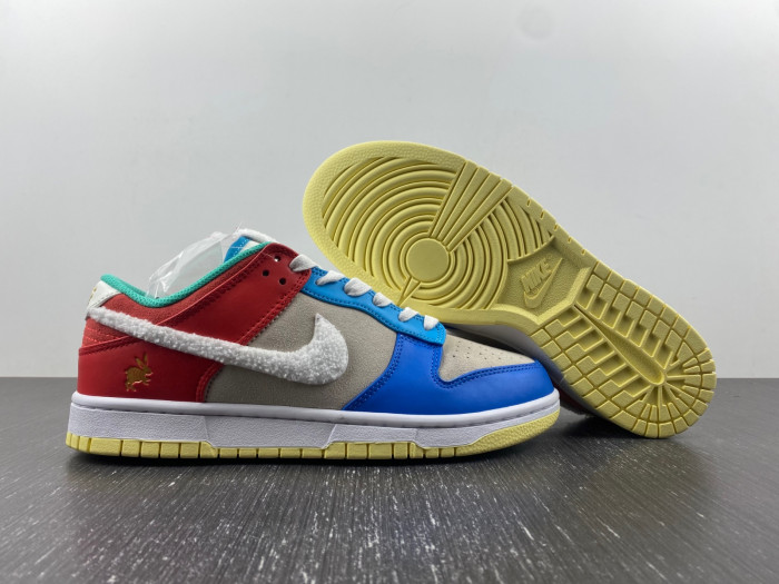 nike dunk low year of the rabbit fd4203-111