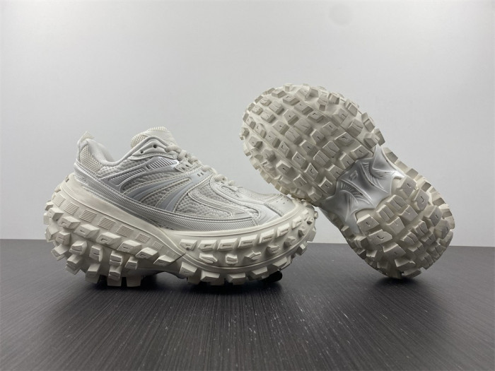 blc* defender sneaker