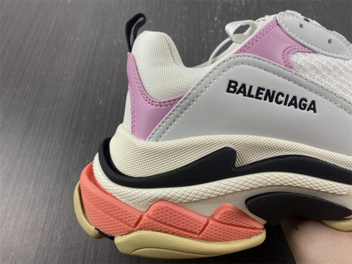 blc* triple s trainer