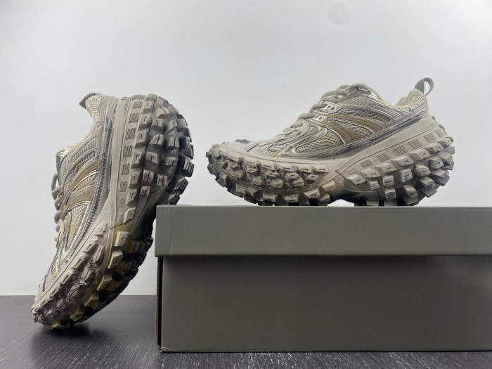 blc* defender sneaker