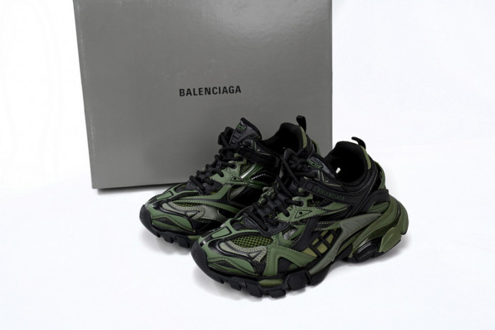 belanciaga Track 2 Sneaker Military Black 568614 W3AE1 2311