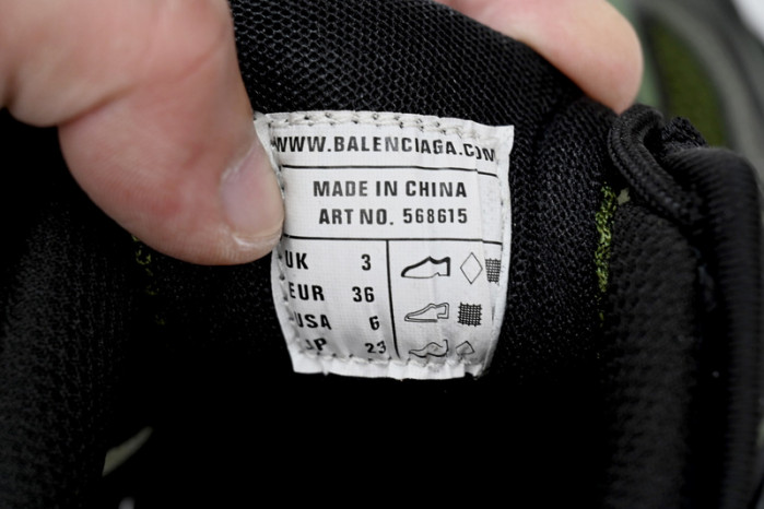 belanciaga Track 2 Sneaker Military Black 568614 W3AE1 2311