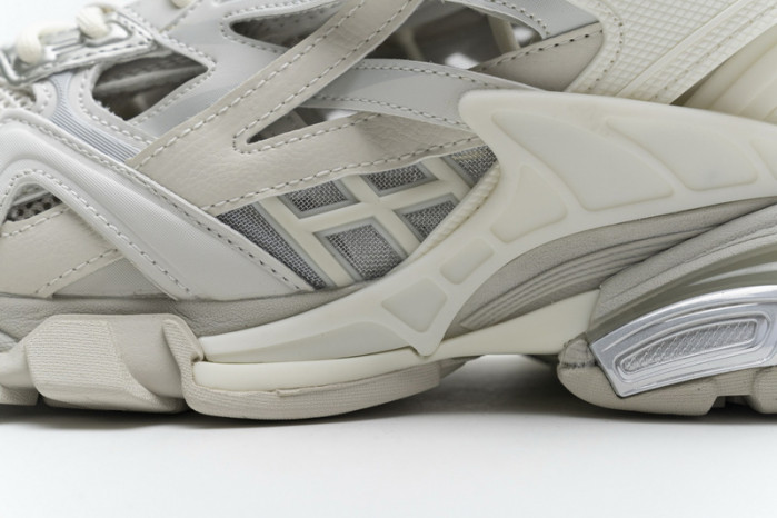 Ba*len*cia*ga track 2 sneaker white 570391 w2gn2 9000
