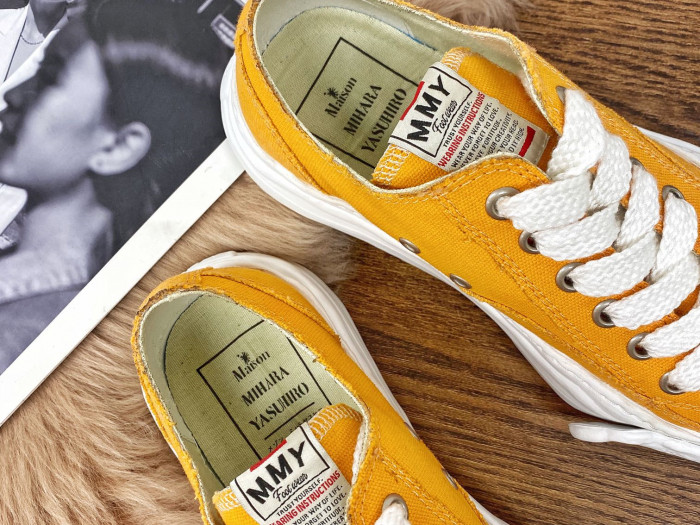 Ma*s*n mihara yasuhiro low-top sneakers mmy-011