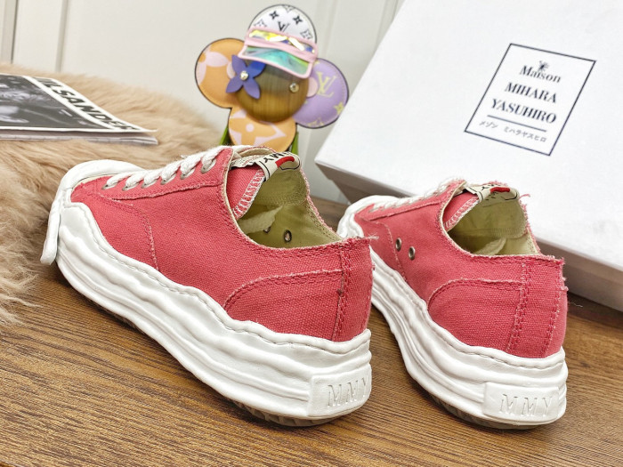 Ma*s*n mihara yasuhiro low-top sneakers mmy-013
