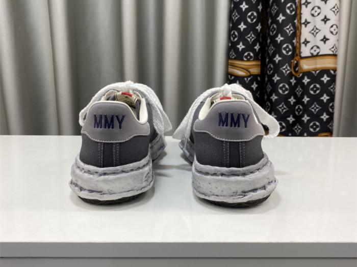Ma*s*n mihara yasuhiro low-top sneakers mmy-024