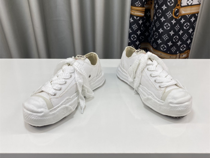 Ma*s*n mihara yasuhiro low-top sneakers mmy-039