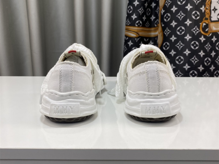 Ma*s*n mihara yasuhiro low-top sneakers mmy-039