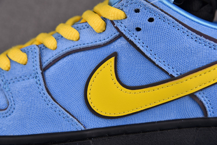 the powerpuff girls x nike sb dunk low “bubbles”
