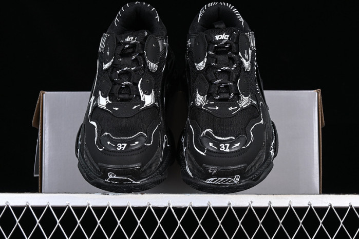 blc* triple s trainer