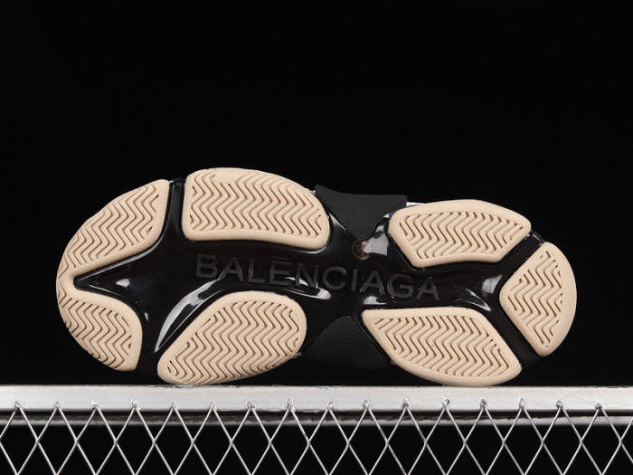 blc* triple s trainer