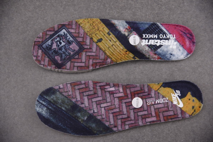 instant skateboards x nike sb dunk low shoes cz5128-400