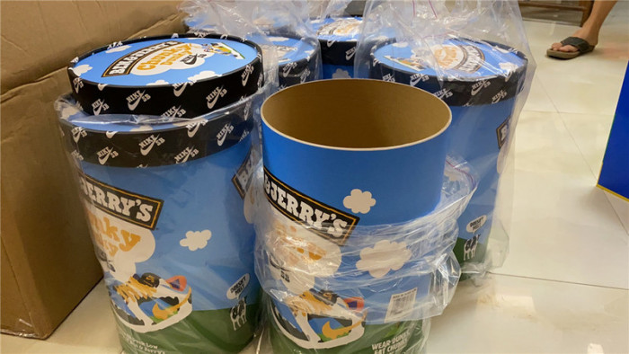 nike sb dunk low ben & jerry