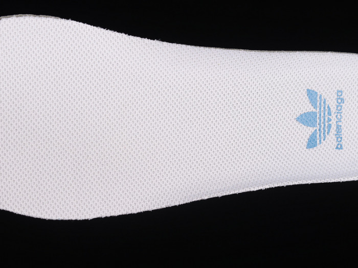 blc* triple s trainer