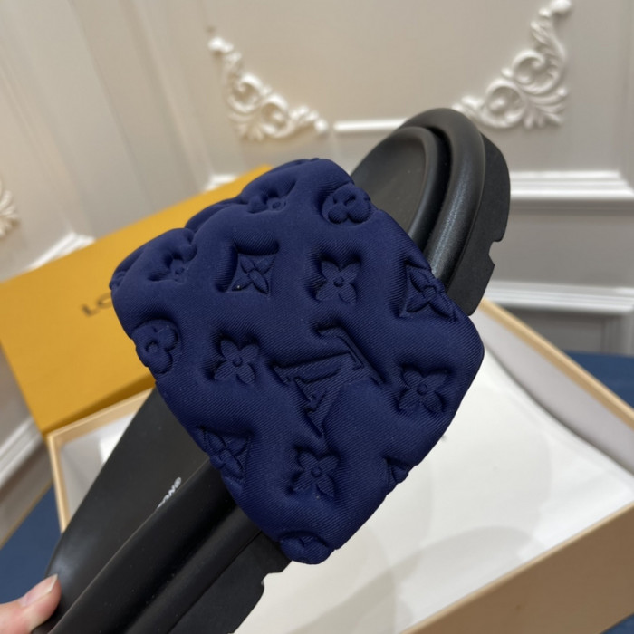 LOU1_TON POOL PILLOW COMFORT MULE (EU35-EU40)