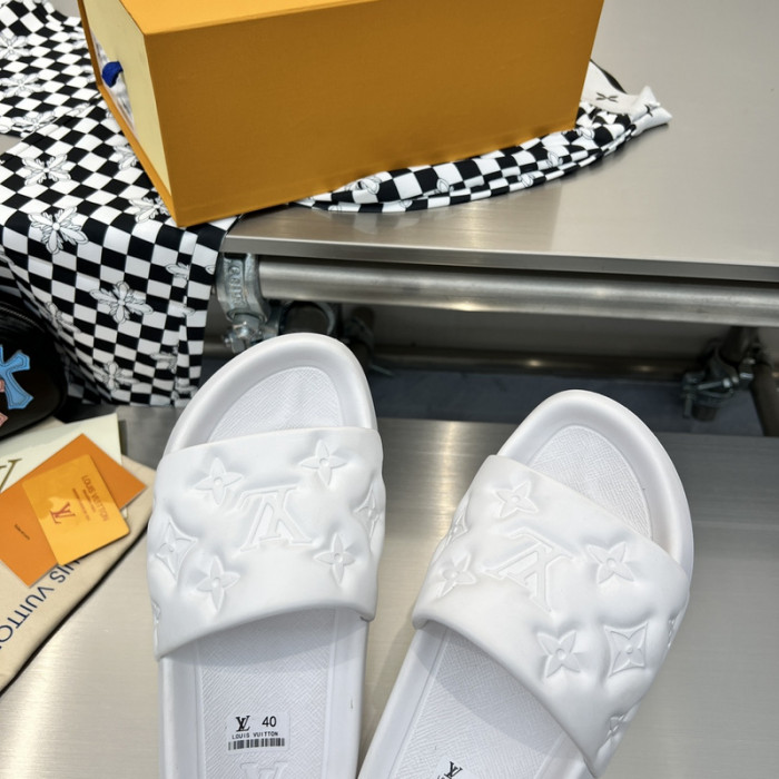 lou1_ton waterfront slide (eu35-eu45)