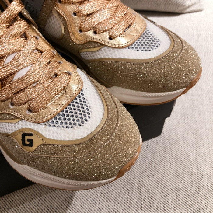 GC Suede Ultrapace Mid-top Sneaker