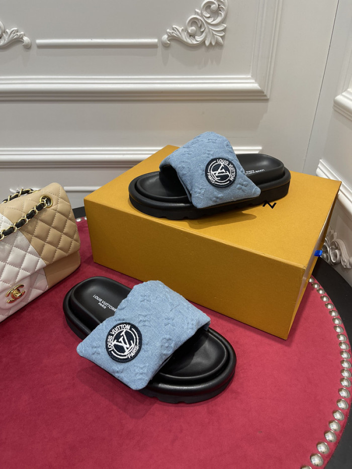 LOU1_TON POOL PILLOW COMFORT MULE (EU35-EU40)