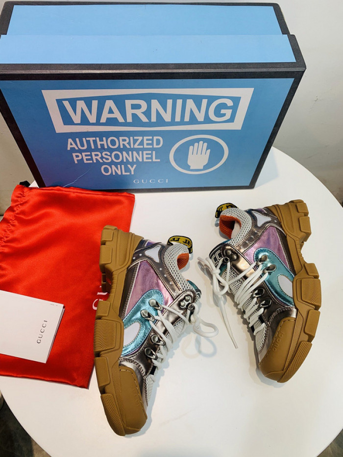 G*u*i1 journey flashtrek jewel crystal low boot