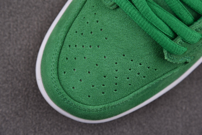 nike sb dunk low st. patrick