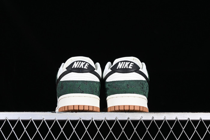 nike dunk low green snake fq8893-397