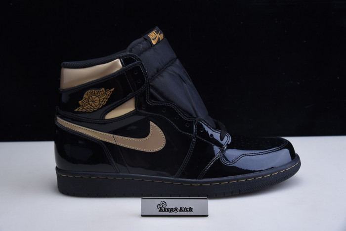 air jordan 1 retro high og black/metallic gold 555088-032